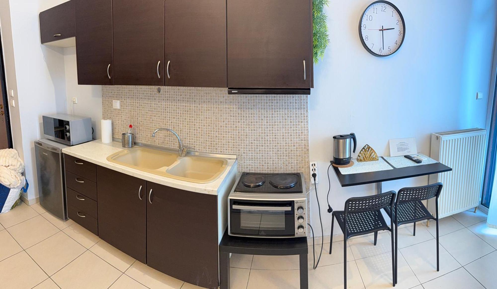 Apartment 9 *
