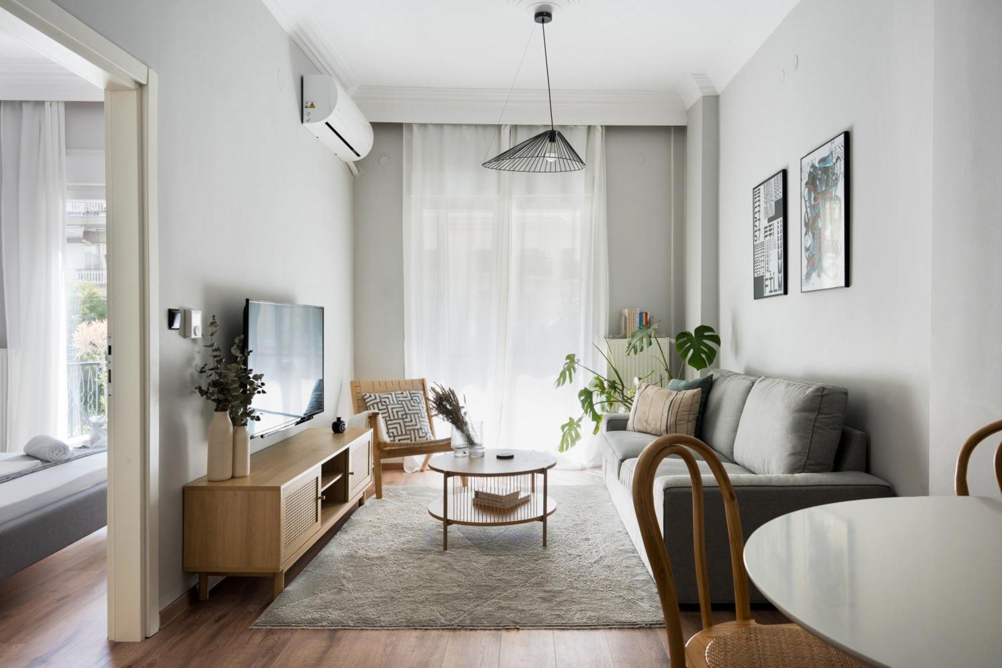 Mavili#19 Elegant Downtown Apartment