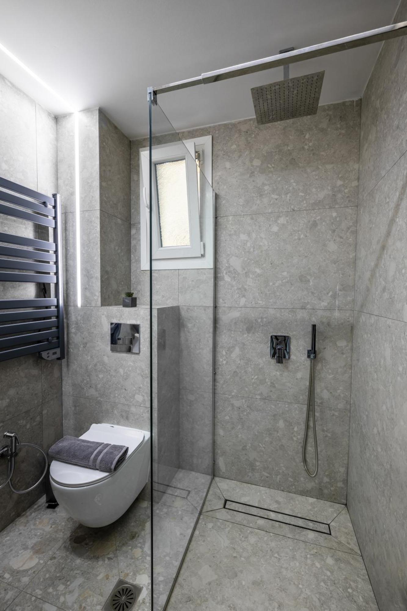Kamara Urban Retreat By #db Premium Apartment