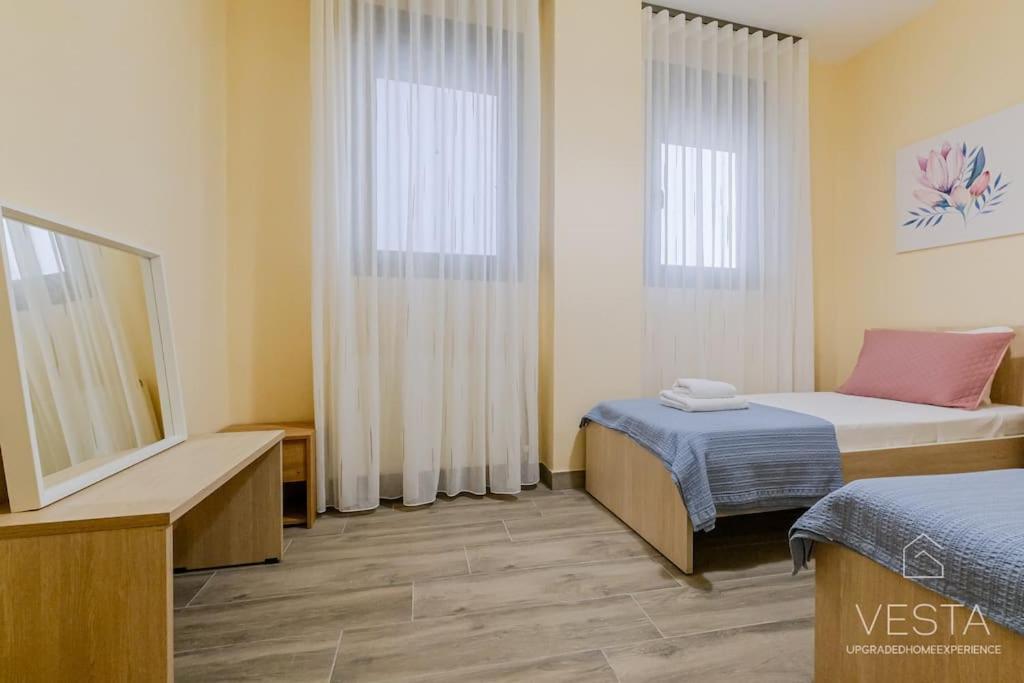 D&s Cozy Apartment, With 2 Bedrooms