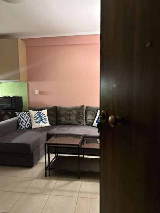 The Makrina Flat *