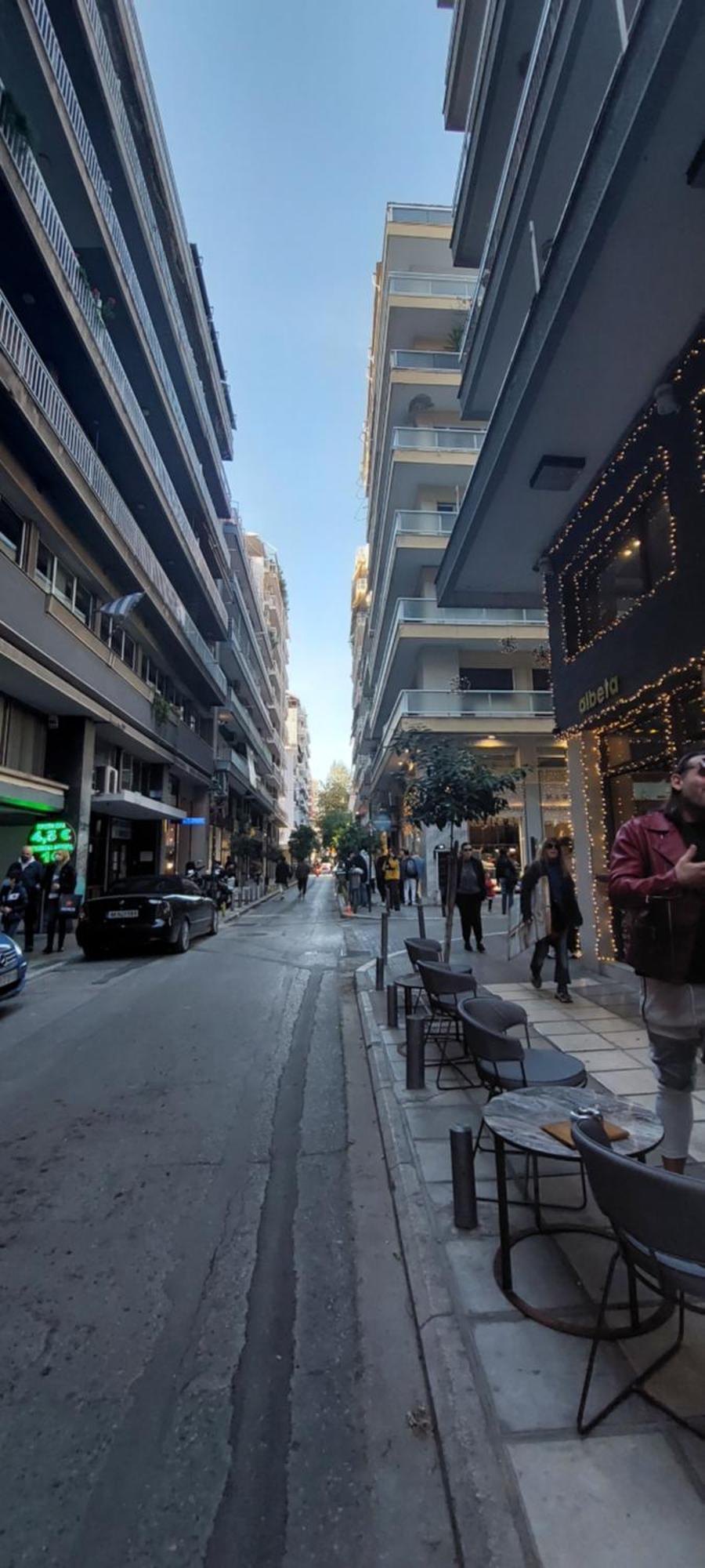 Urban Hide Apartment Thessaloniki