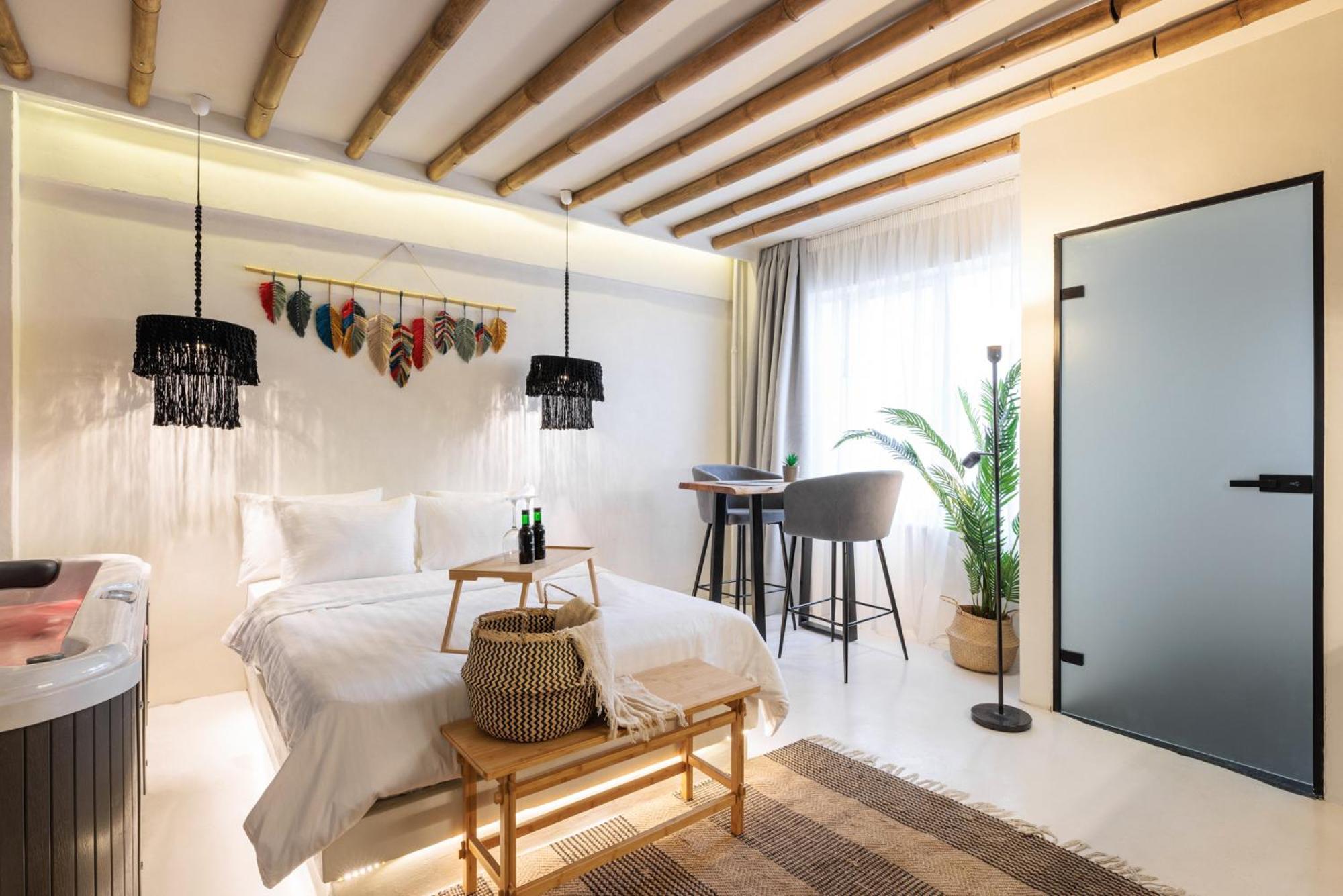 Appartement Unique Room-jacuzzi And Balcony