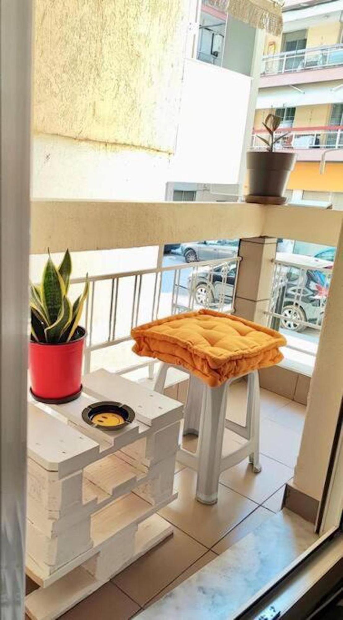 Fruit Tower Apartment