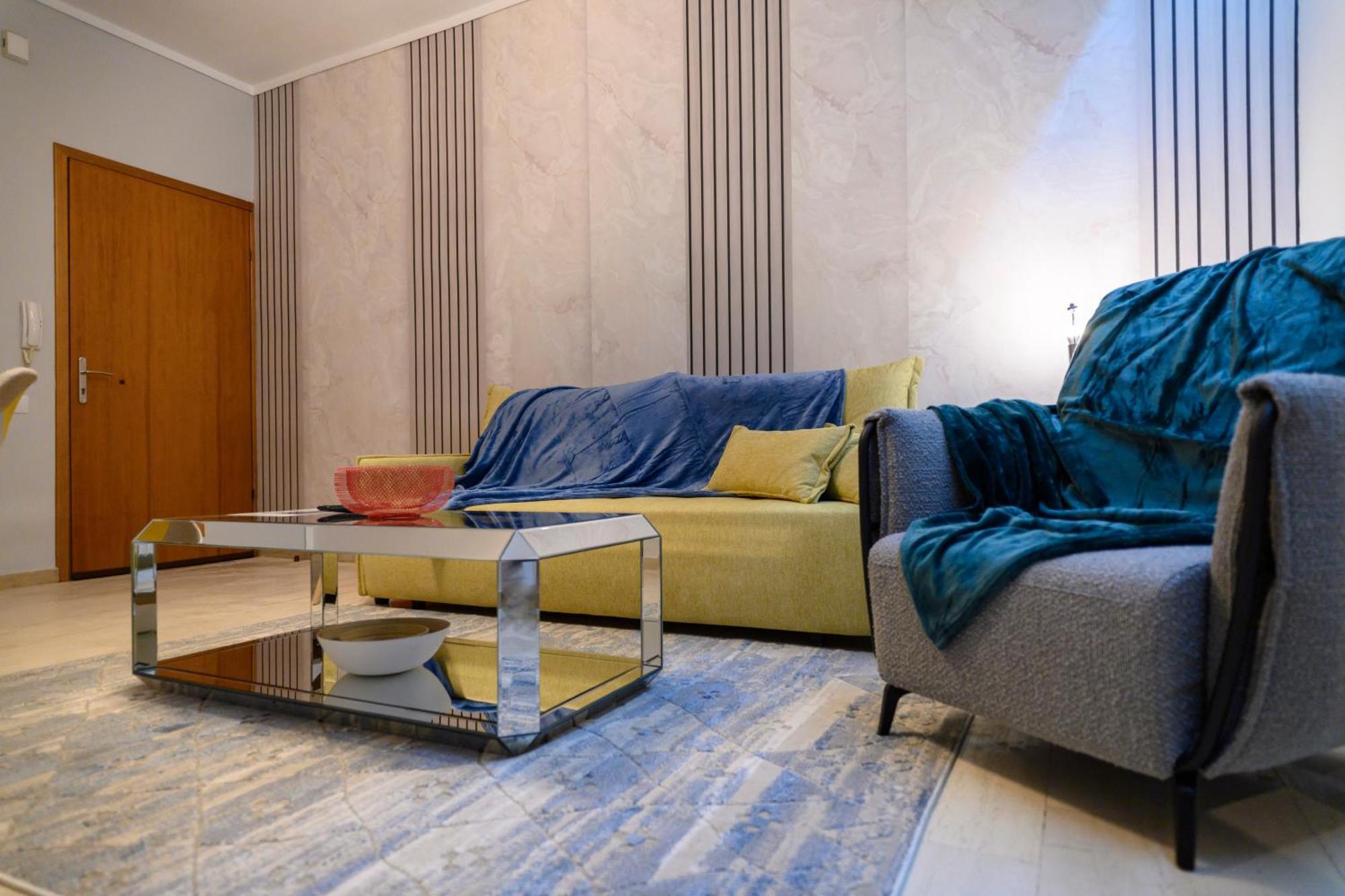 Serenity And 2 Bedroom Luxury In Kalamaria Thessaloniki