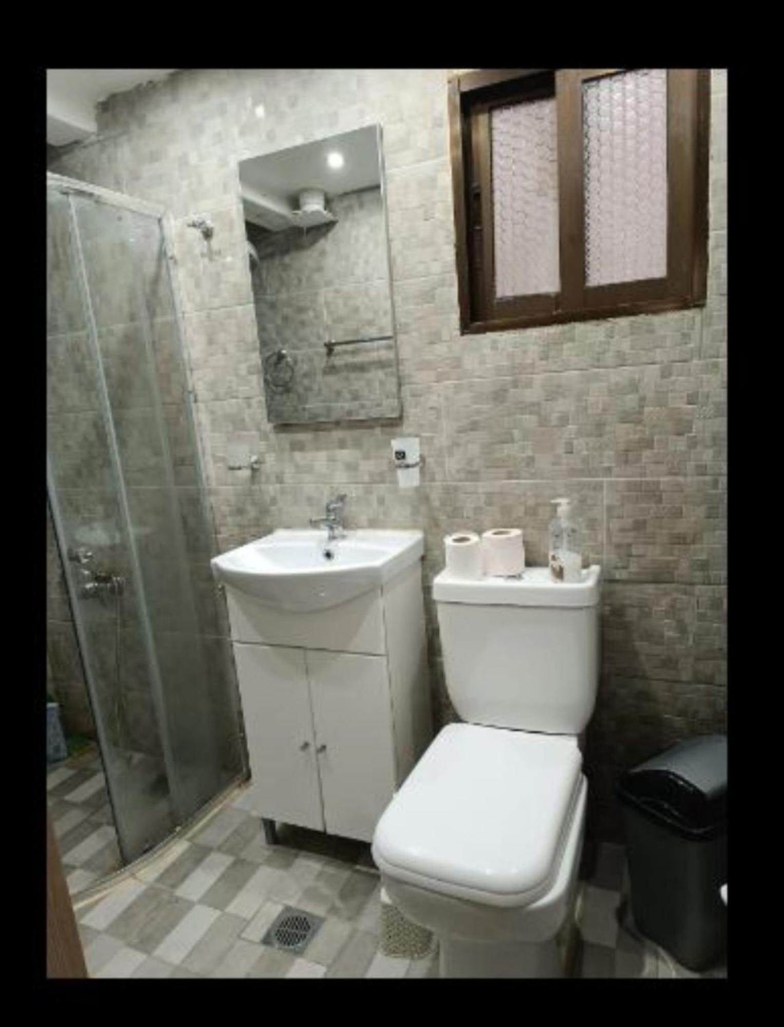 2 Bedroom Center Apartment Thessaloniki