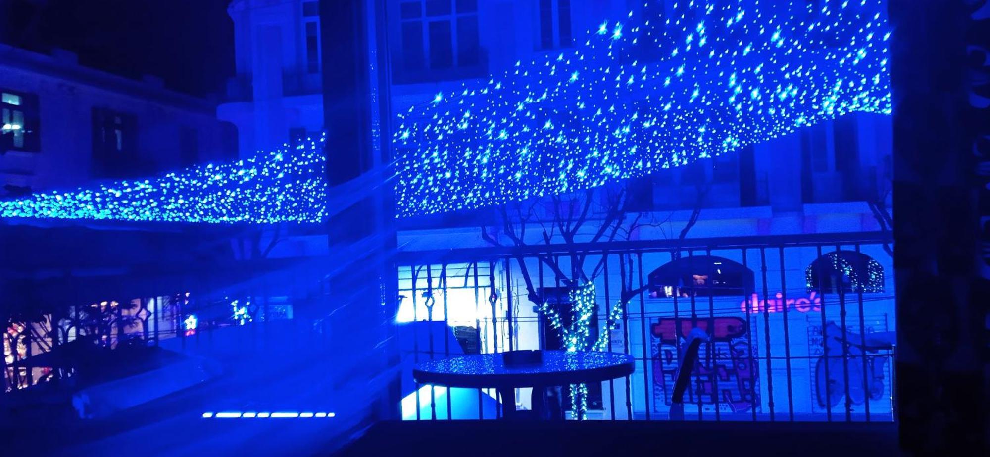 Balcony Of In The Heart Of Town Apartment *