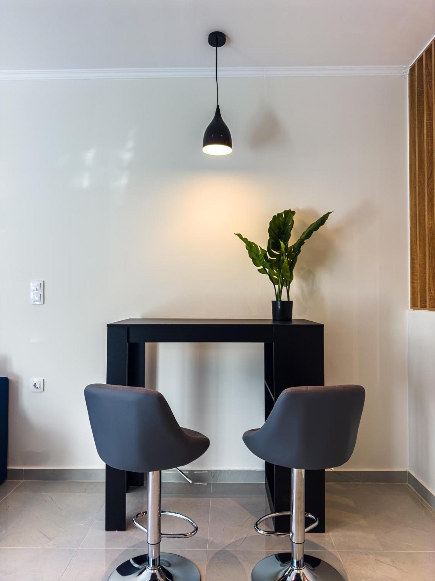 Brantouna Urban Vibes By Proliving Hospitality Apartment