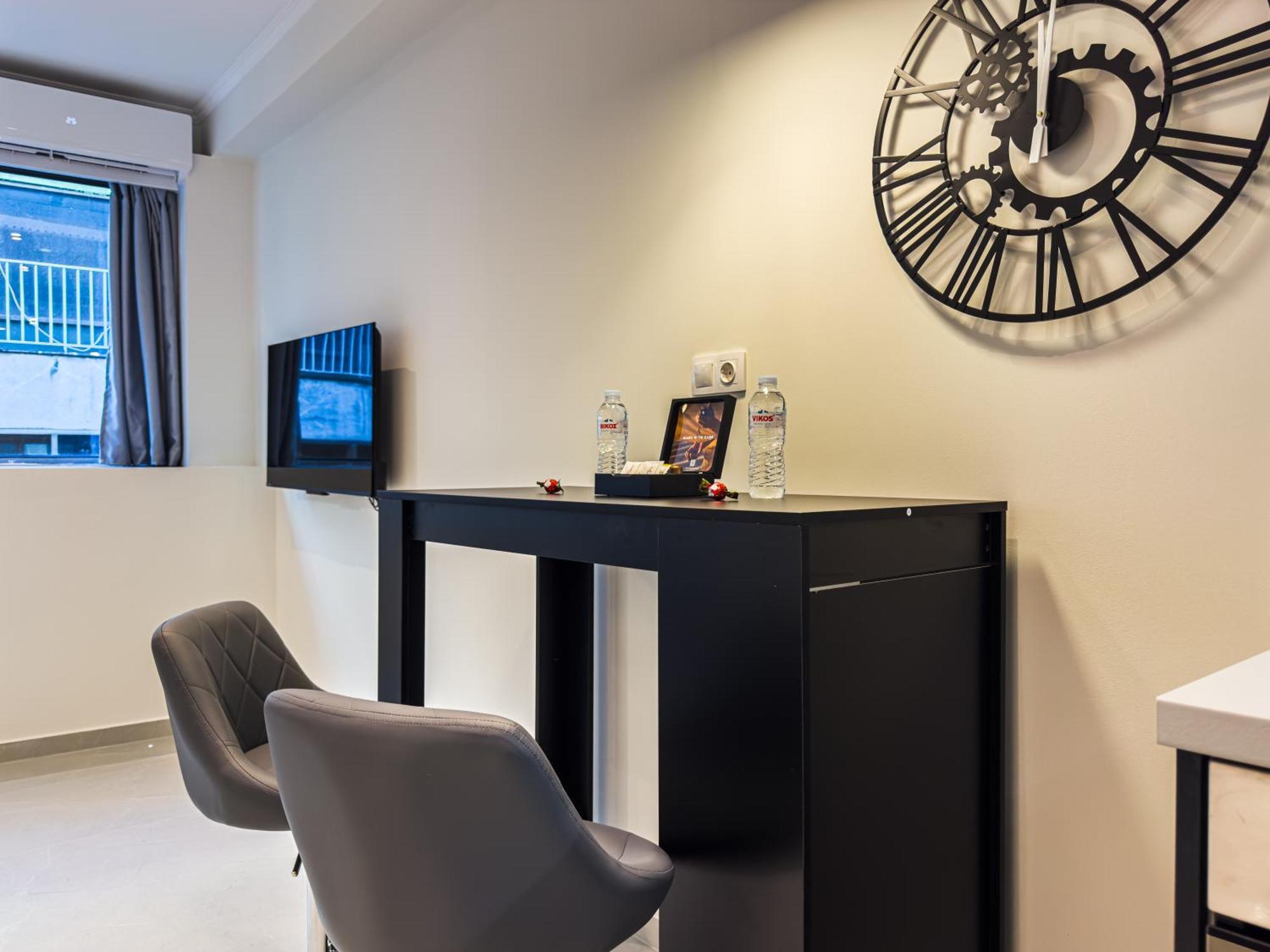 Apartment Brantouna Urban Vibes By Proliving Hospitality *