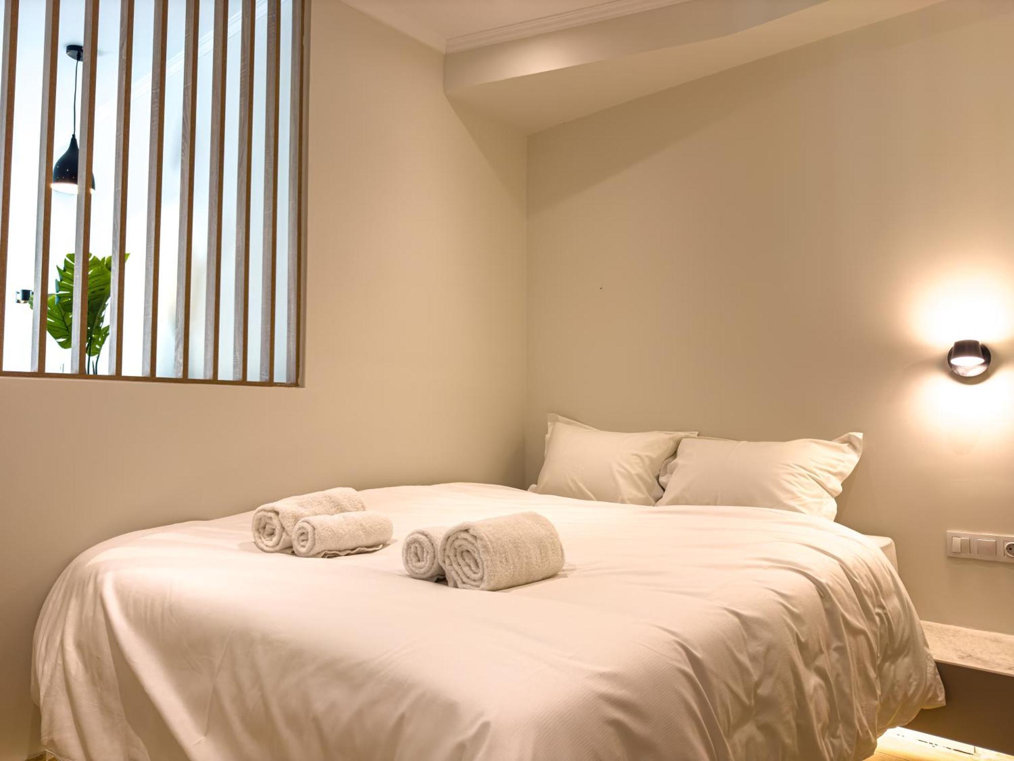 Brantouna Urban Vibes By Proliving Hospitality Apartment