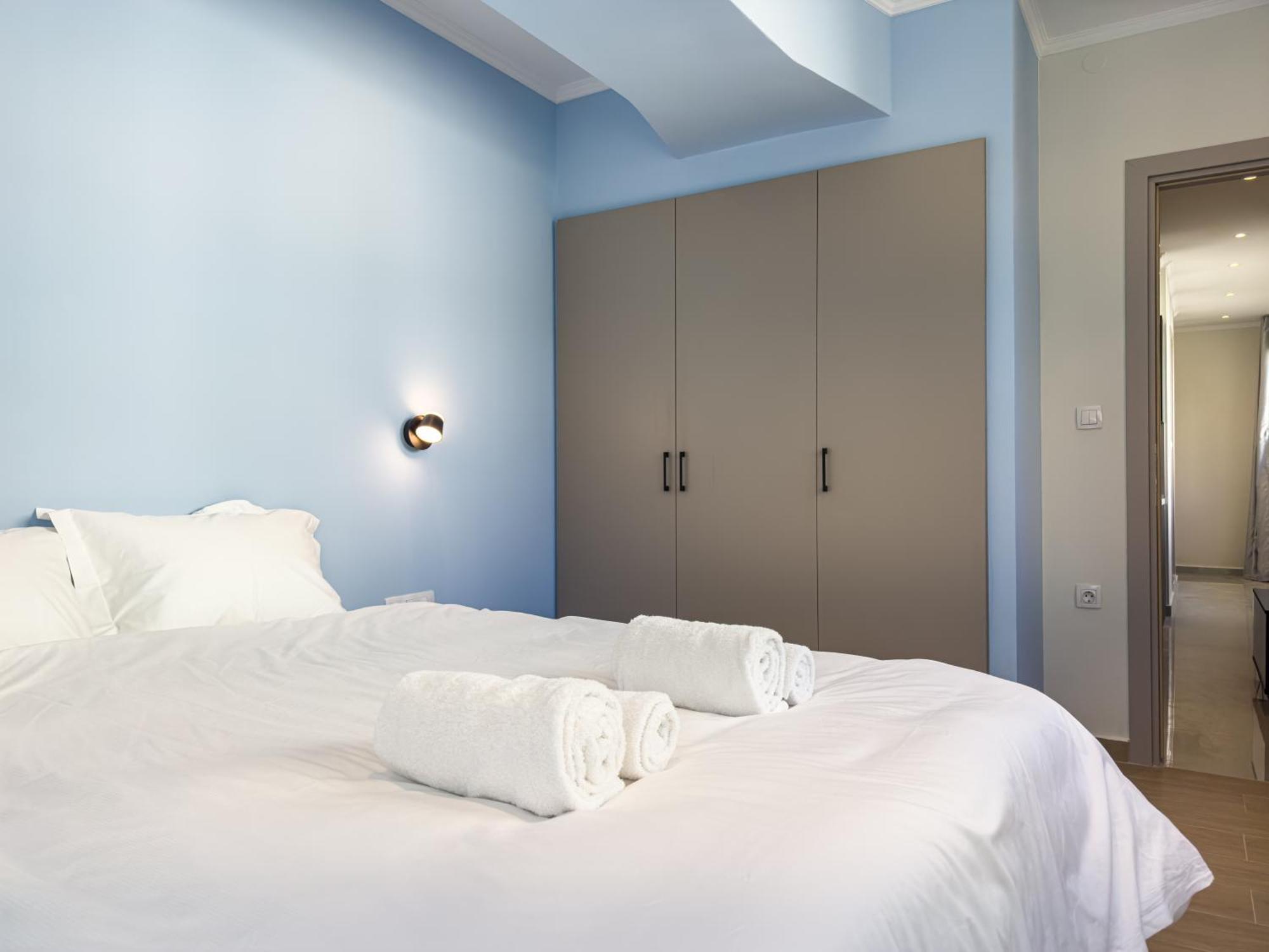 Apartment Brantouna Urban Vibes By Proliving Hospitality *