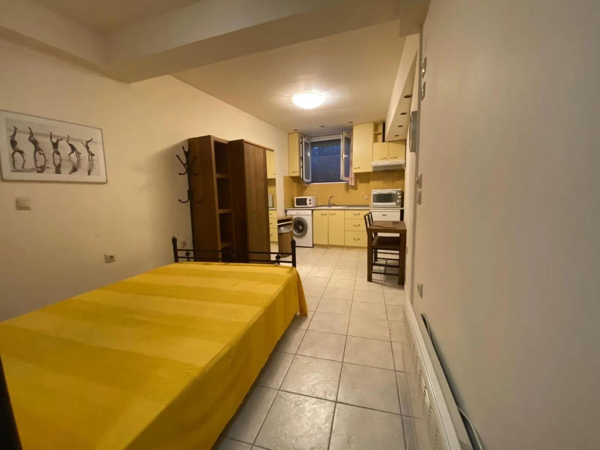 Amazing Studio Next To The Center 10 Mins Walk 123 * Thessaloniki