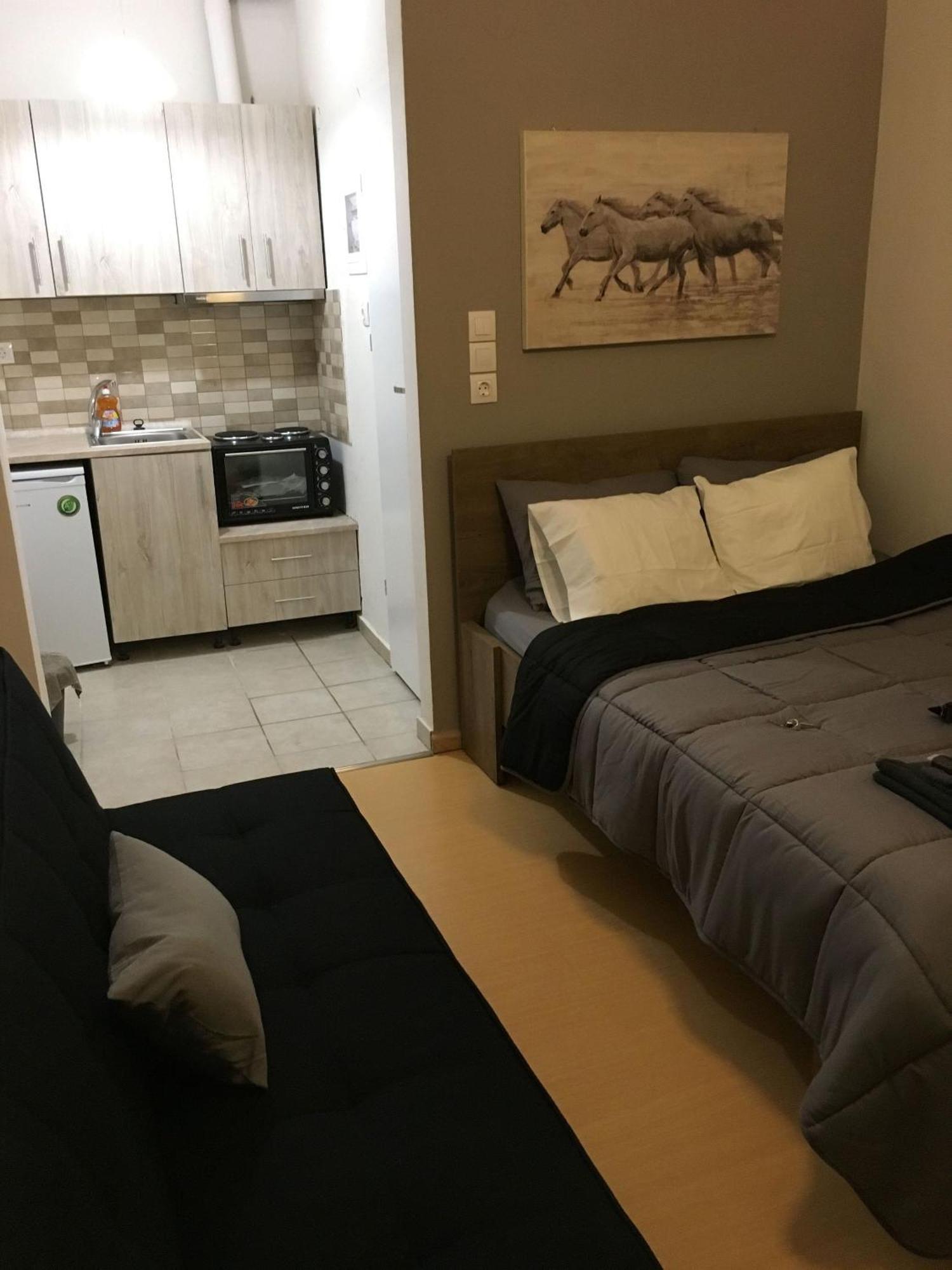 Amazing 10 Minutes To Center No1 Apartment