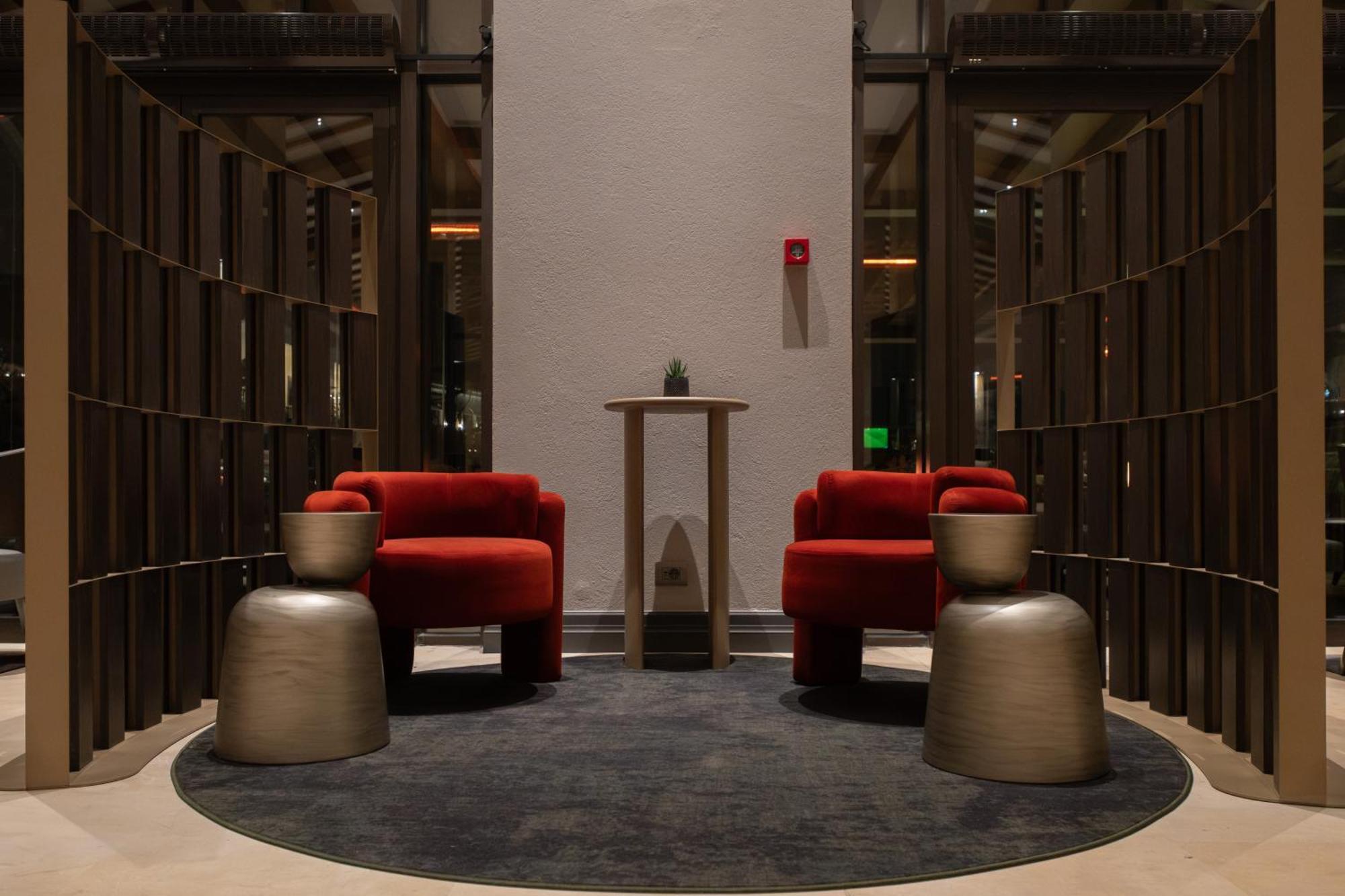 Hyatt Regency 5*
