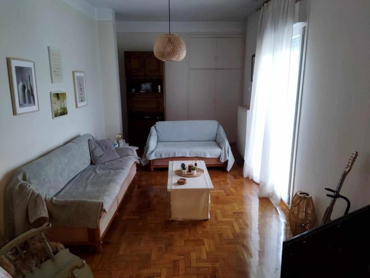 Spacious & Bright 2brm Apartment Thessaloniki