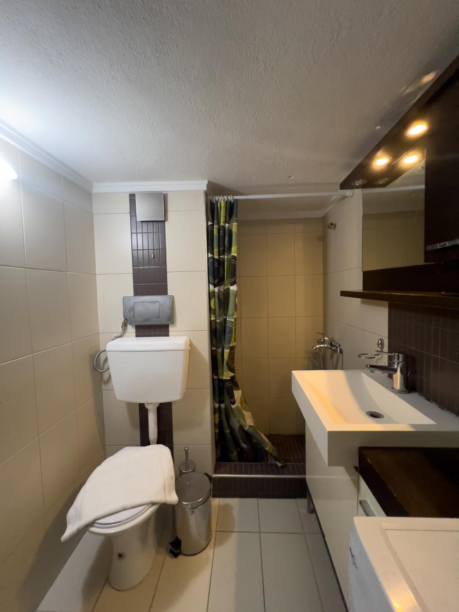 Oasis Free Parking 5 Min From The Centre * Selanik