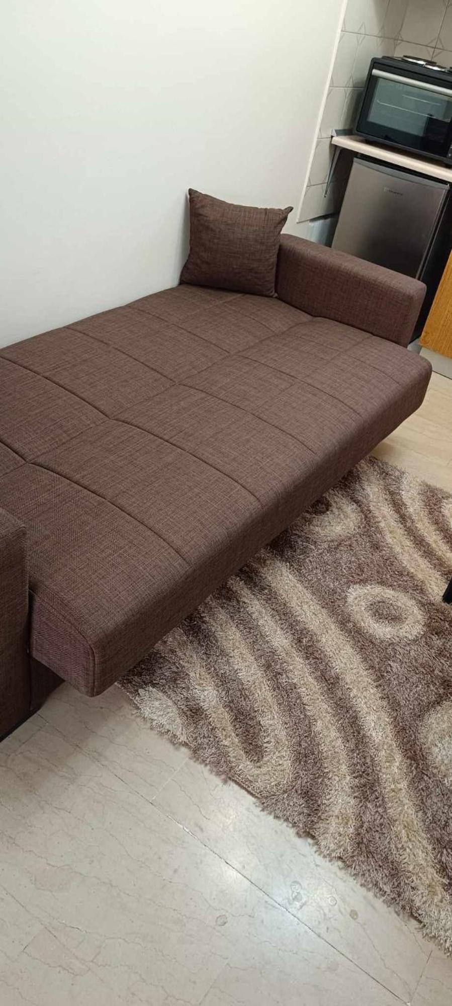 Apartment Io *