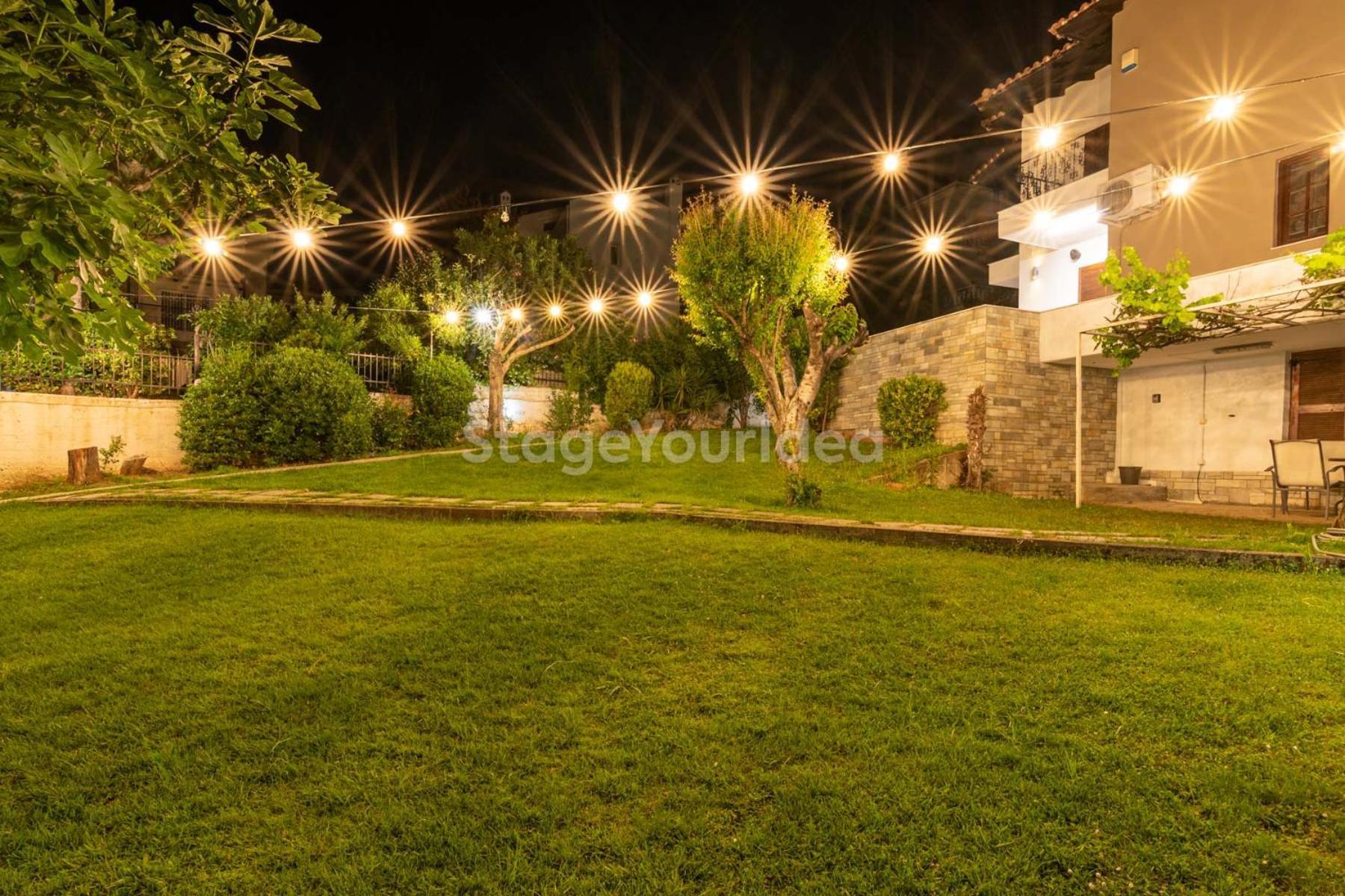 Traditional With Garden, Also For Gatherings ,15 Minutes From Airport