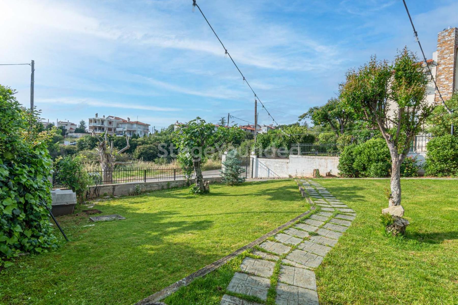 Traditional With Garden, Also For Gatherings ,15 Minutes From Airport * Thessaloniki