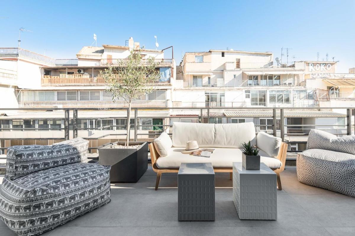 Innovative Floor Breathtaking Flat In Ladadika Apartment