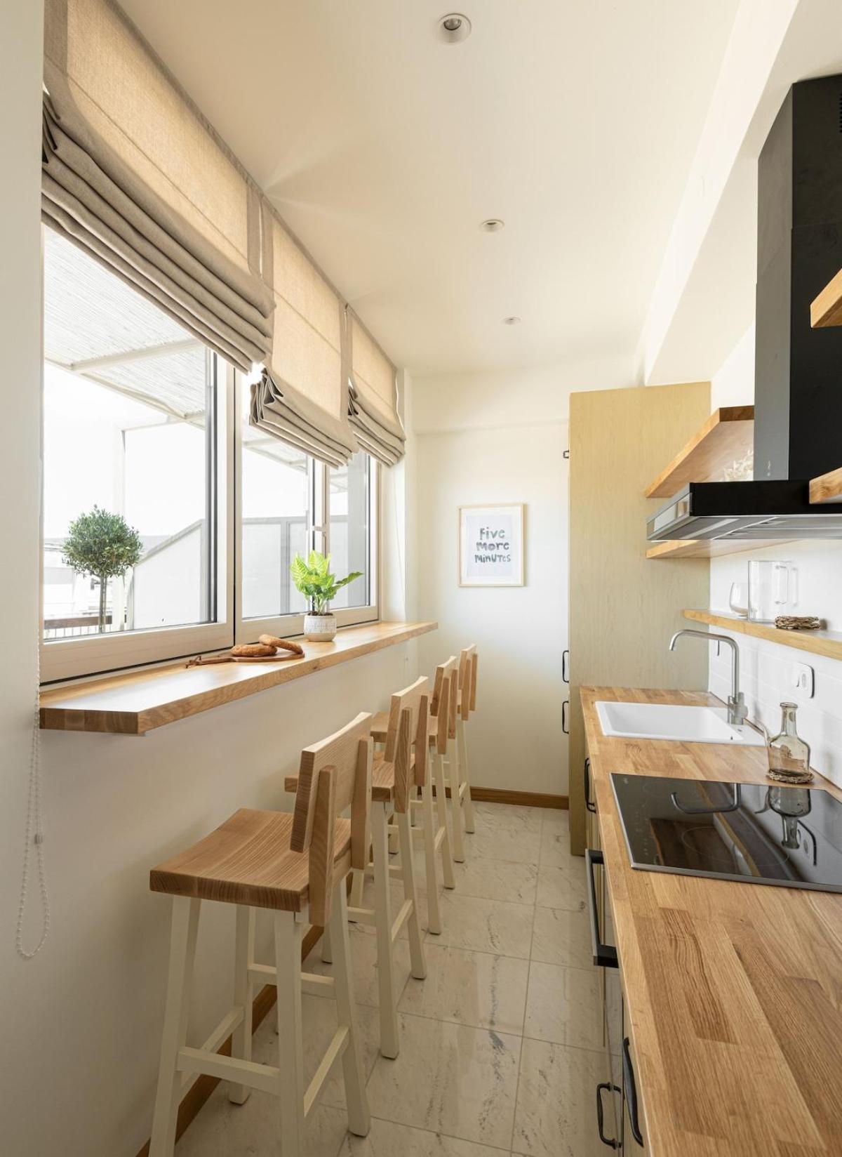 Gorgeous Exclusive Penthouse Next To The Seafront *