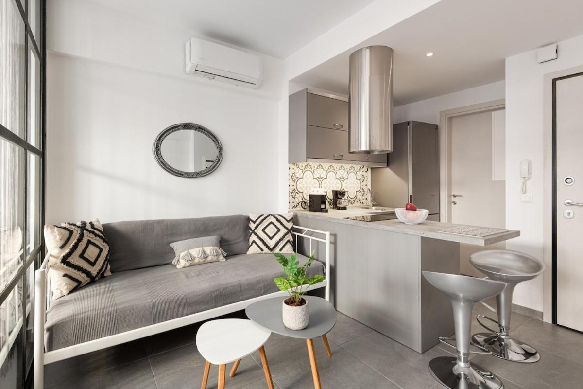 Innovative Cosy Intimate In Ladadika Thessaloniki