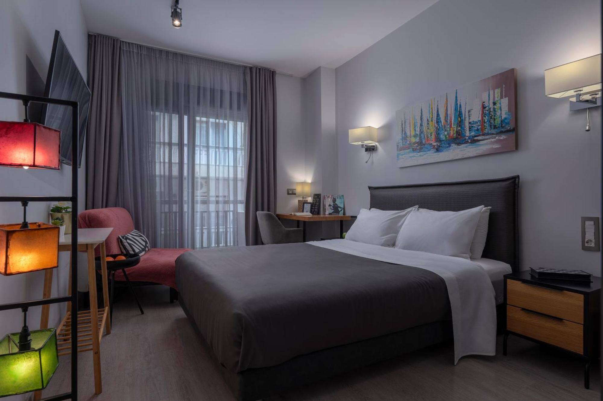 Galleries Elegant Daire
