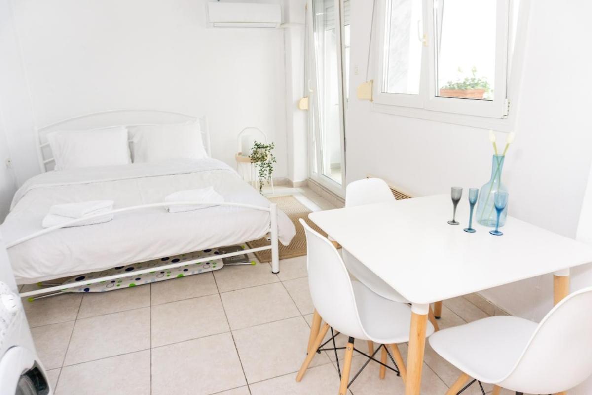 New With Backyard Apartment