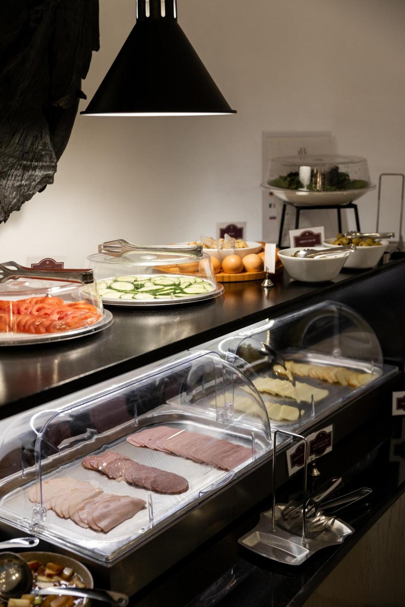 Hotel Elisabeth Boutique 4*