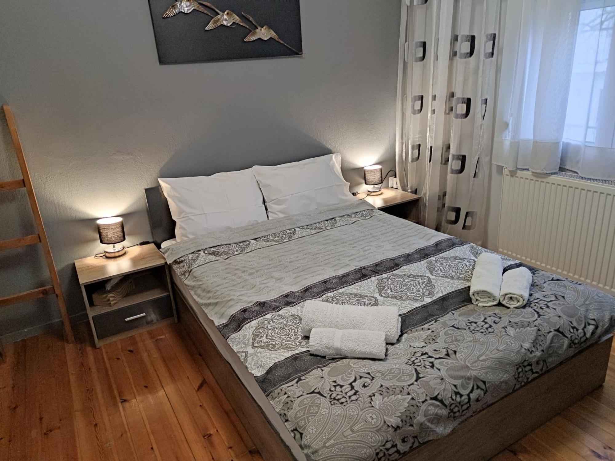 Apartment Cozy Center