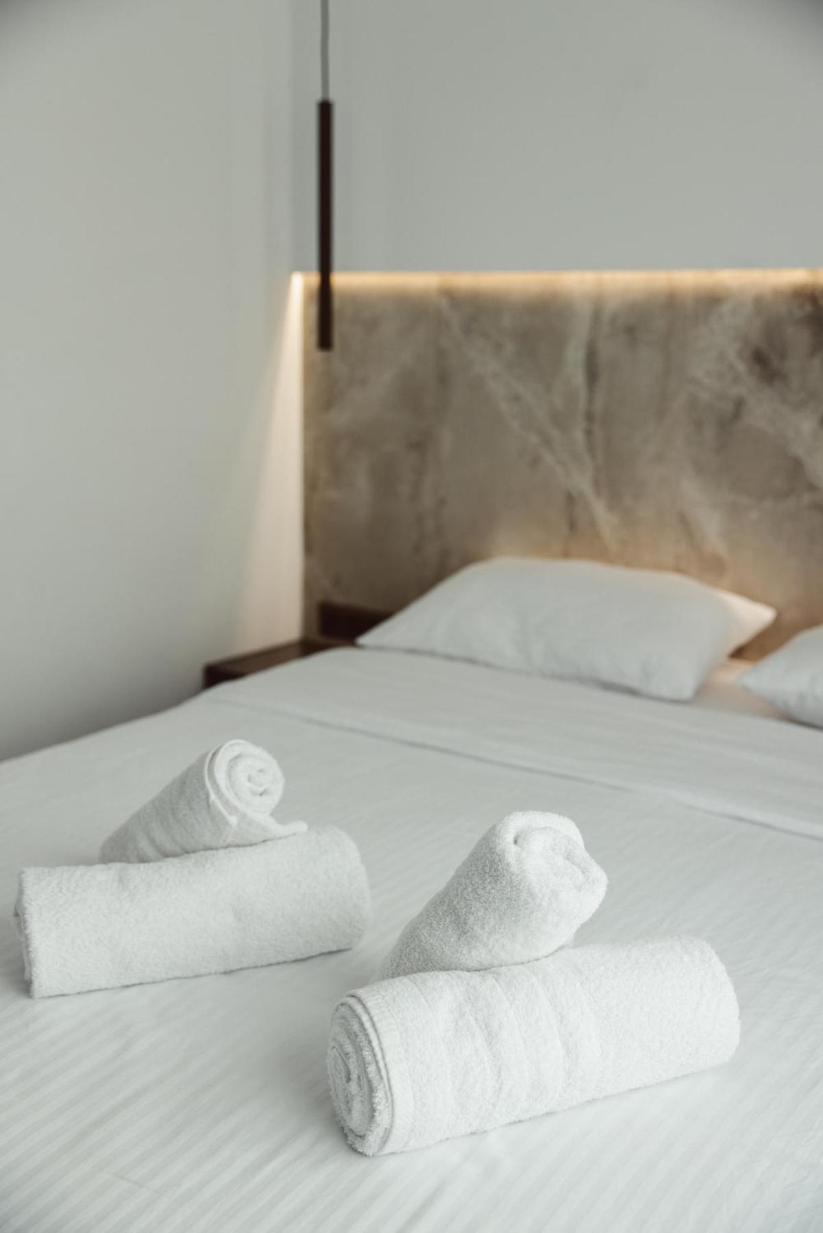 Eden Luxury #2 *