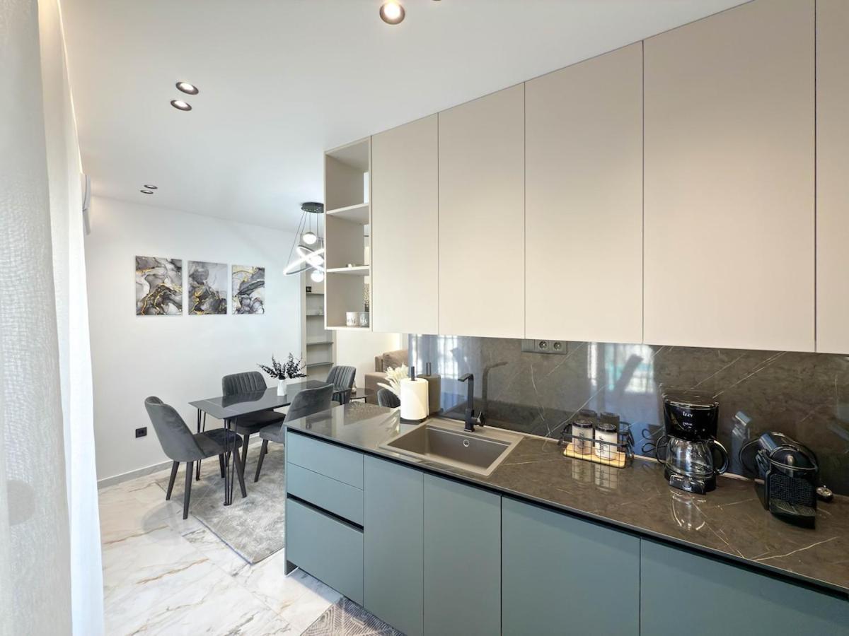 Apartment The Skg *