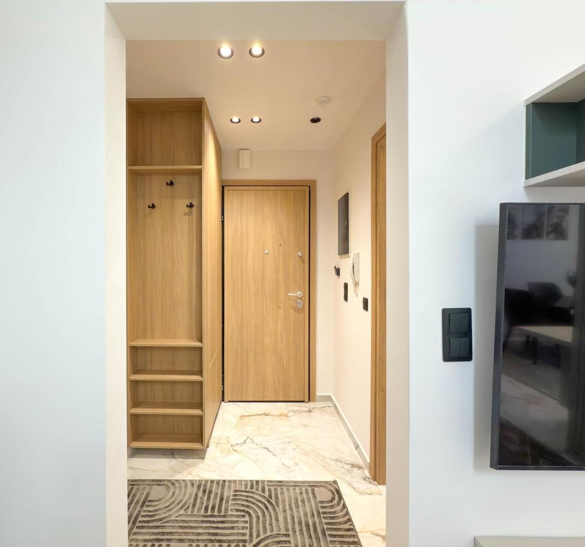 Apartment The Skg