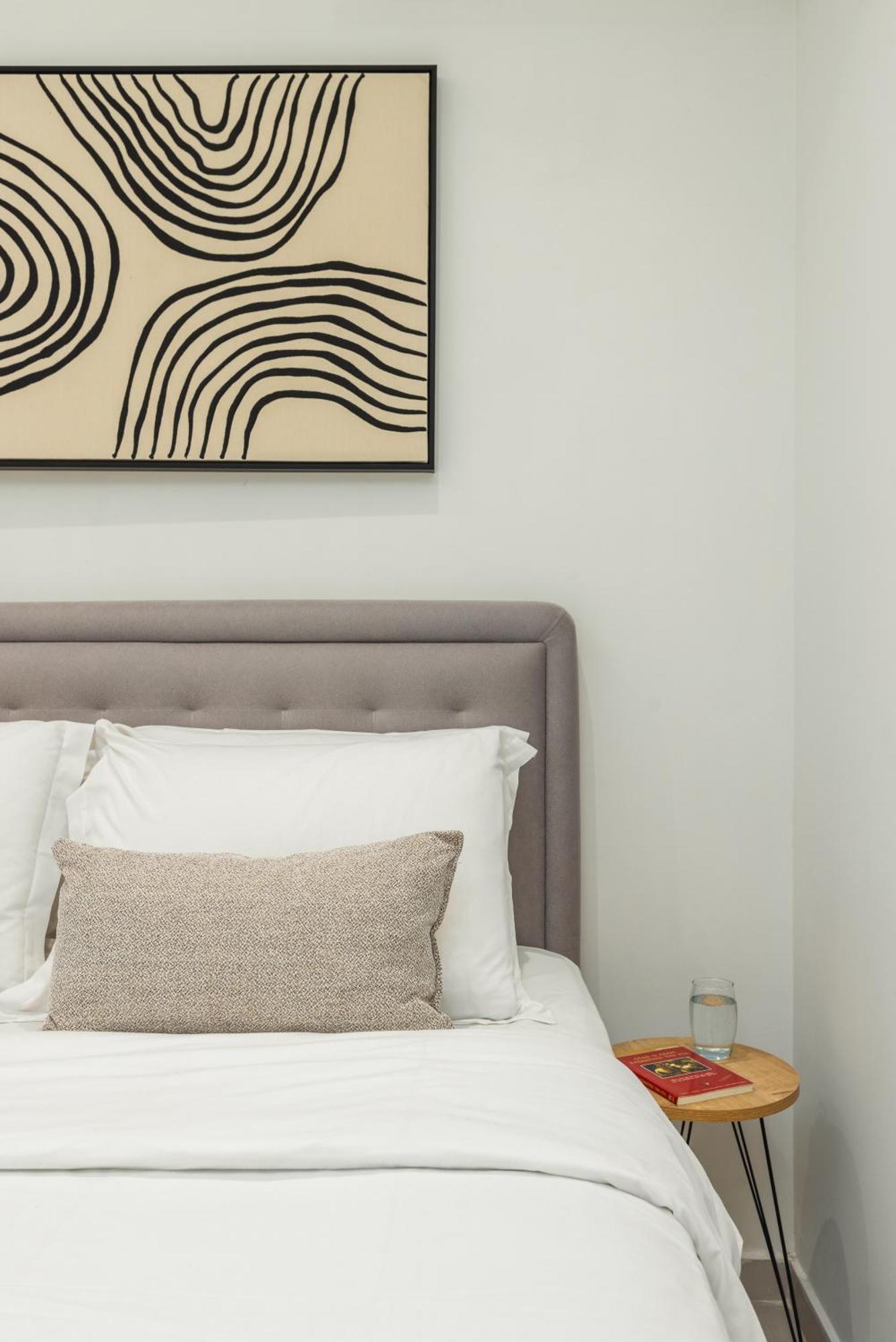 Blanc By Nest Daire *