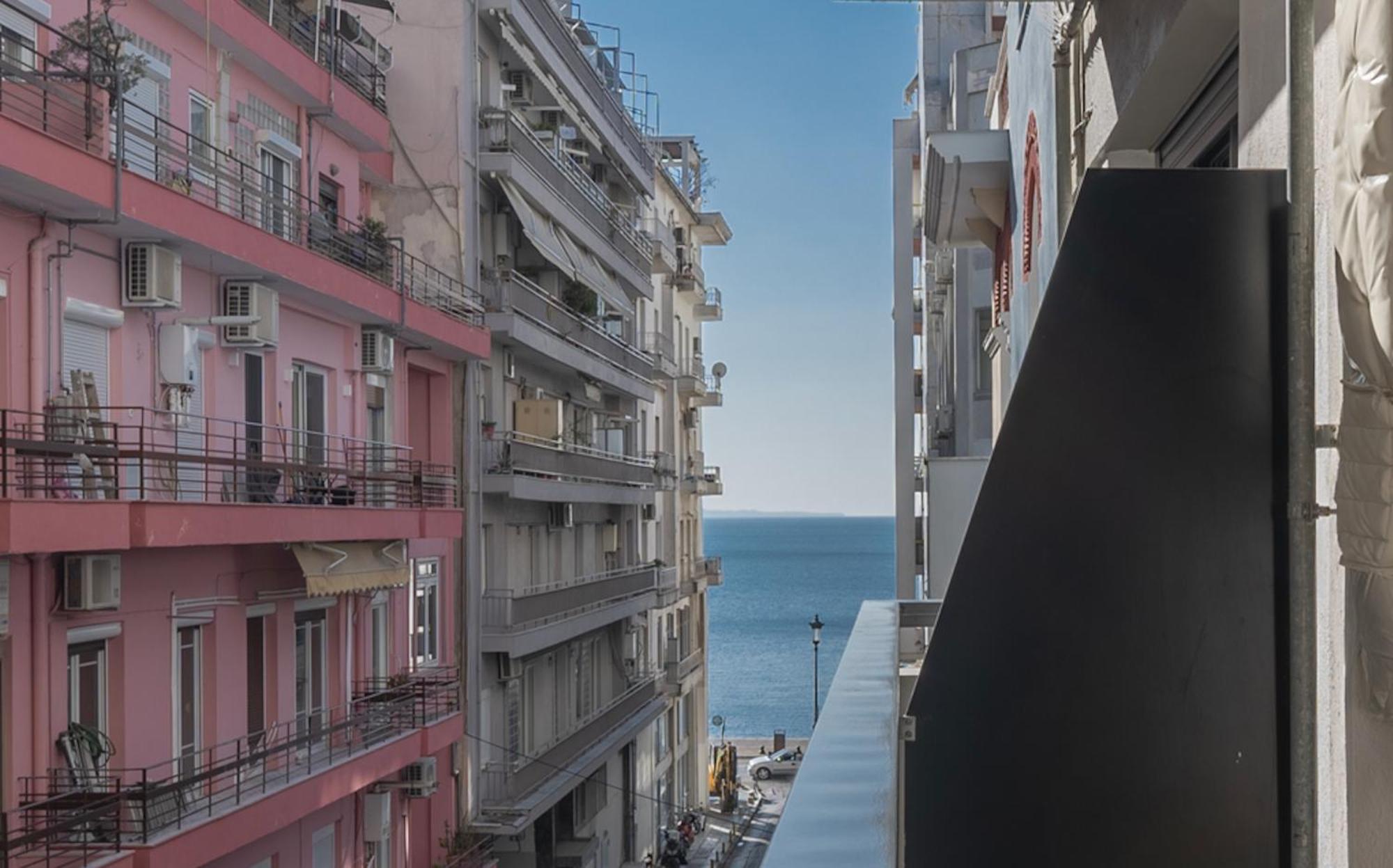 Galleries Elegant * Thessaloniki