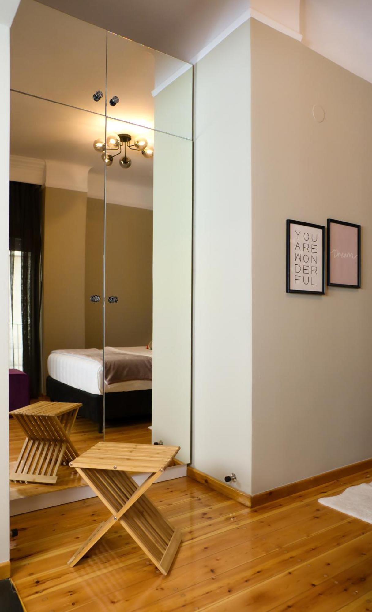 Travelers Apartment