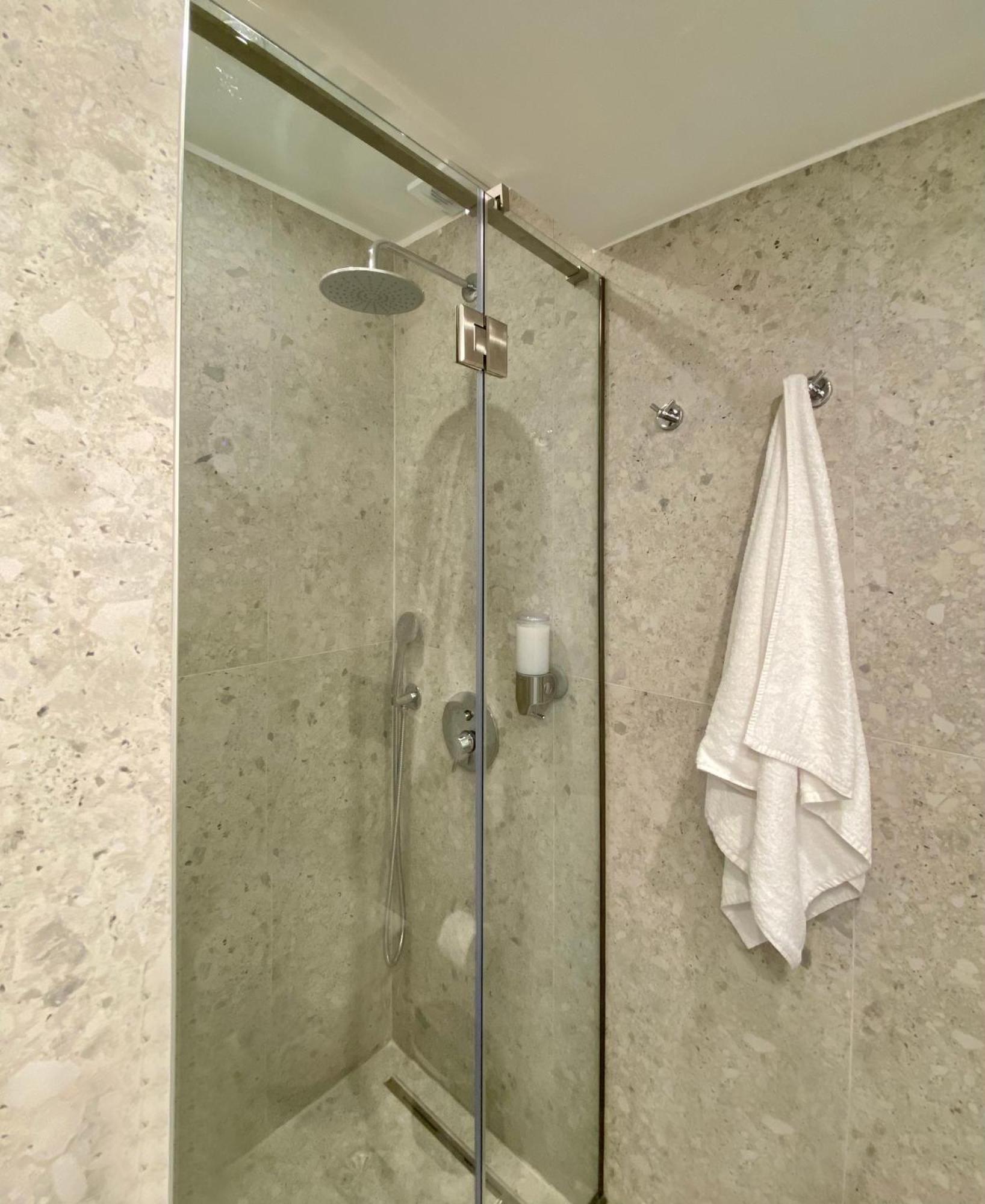 Icon Urban Living Aparthotel