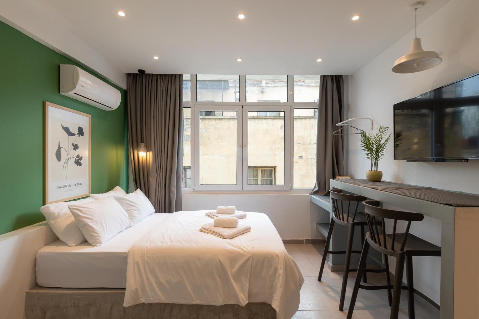 Homevision - Ladadika Insite *