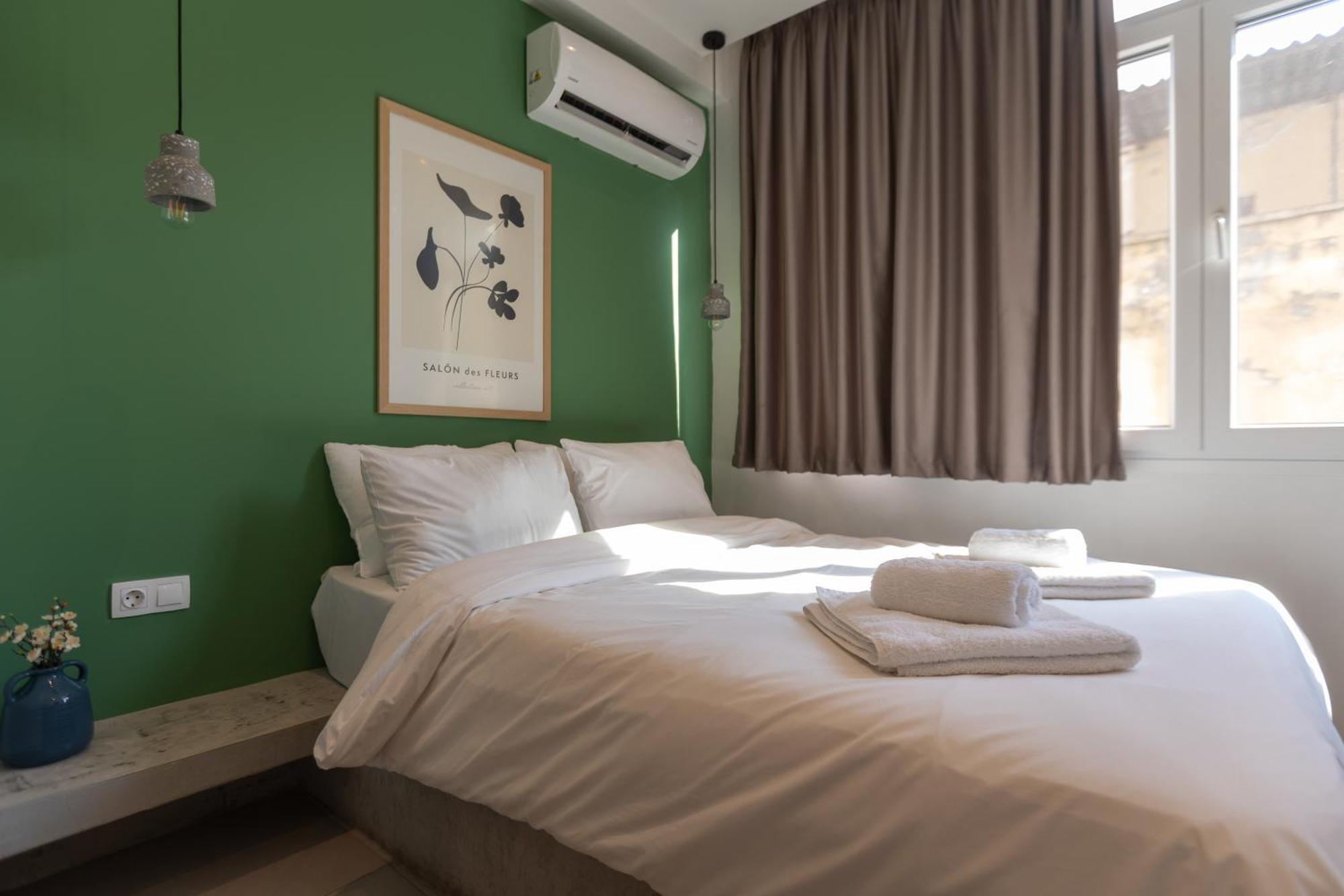 Homevision - Ladadika Insite