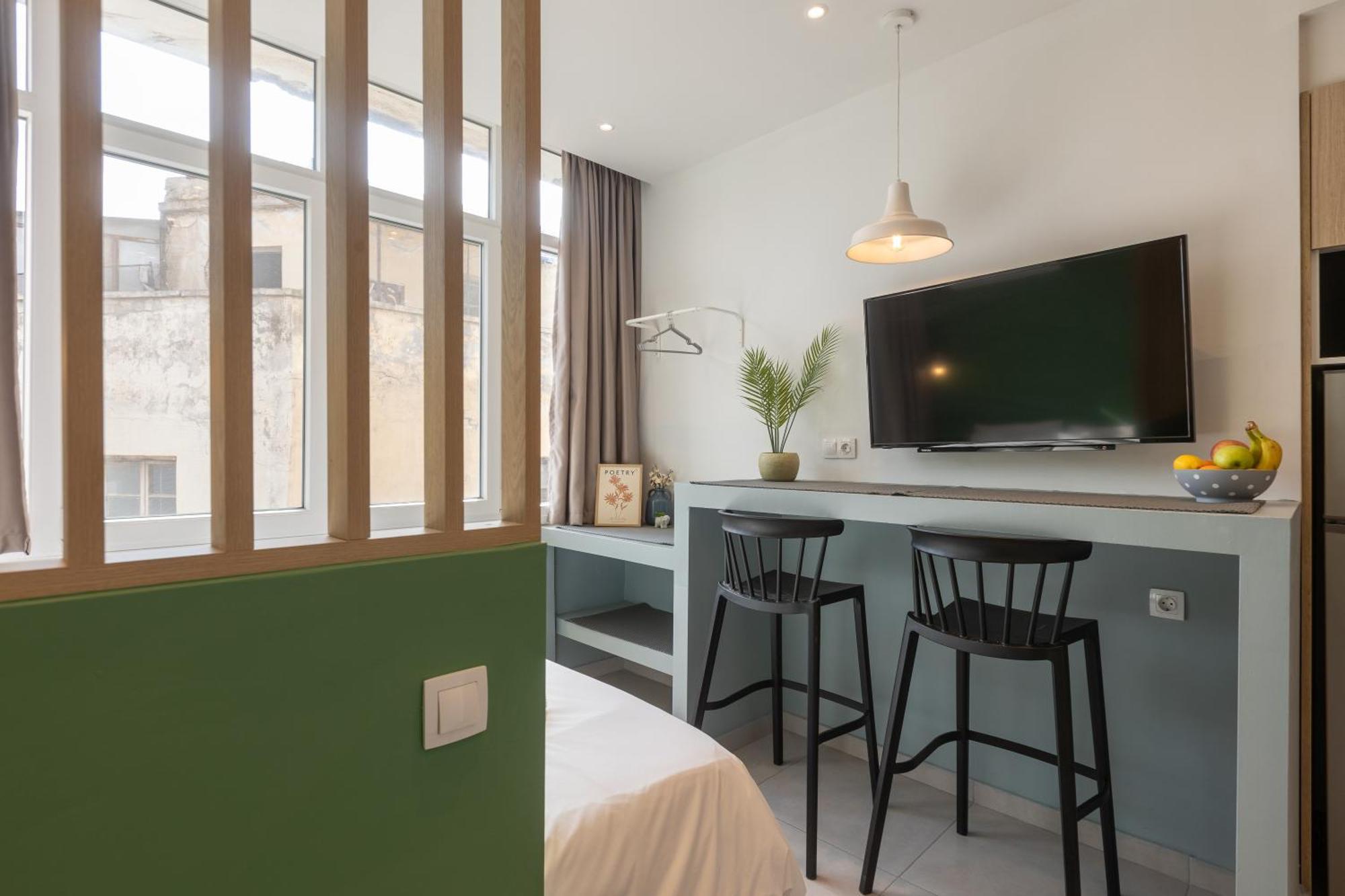Apartment Homevision - Ladadika Insite