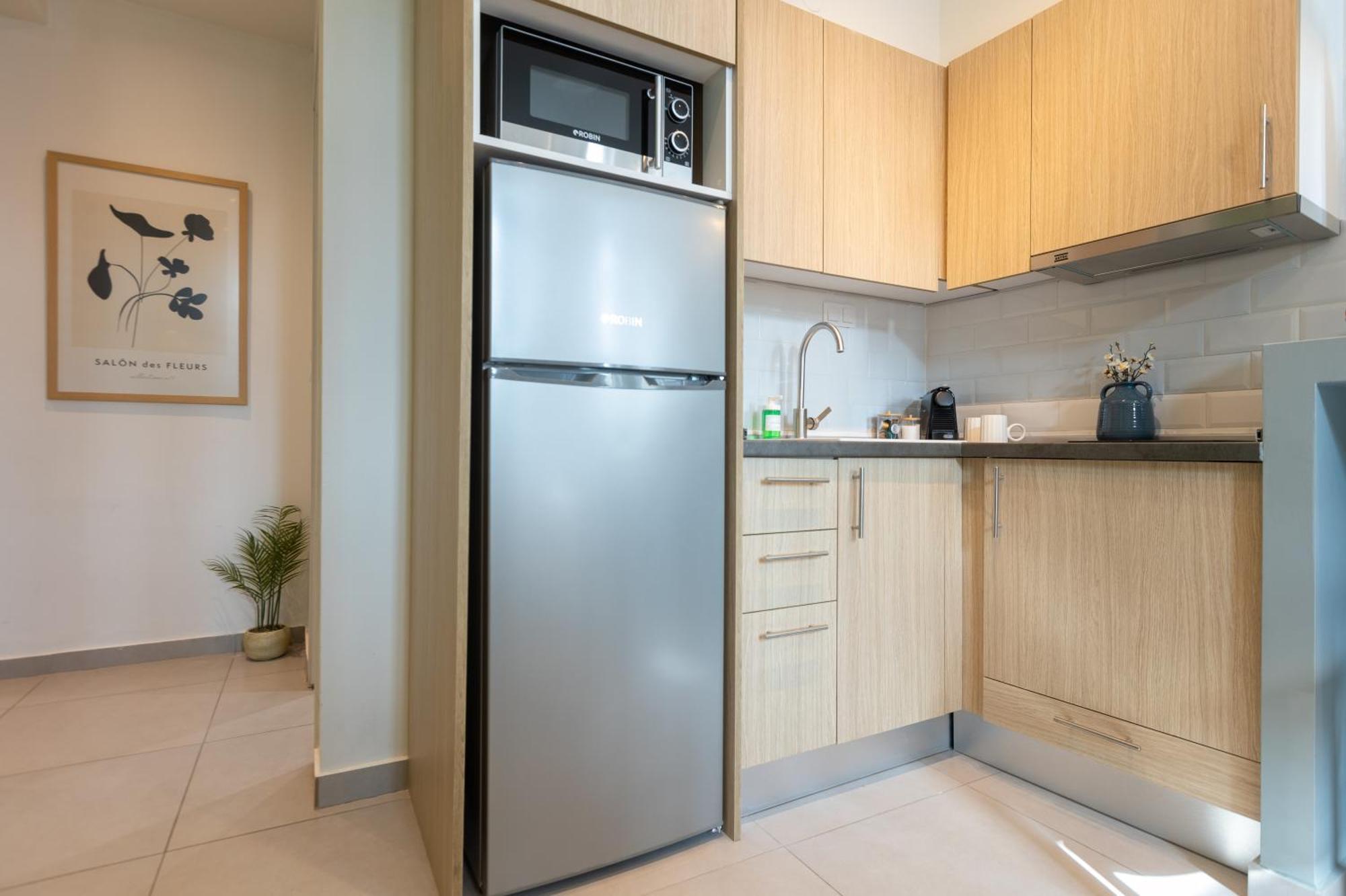 Apartment Homevision - Ladadika Insite
