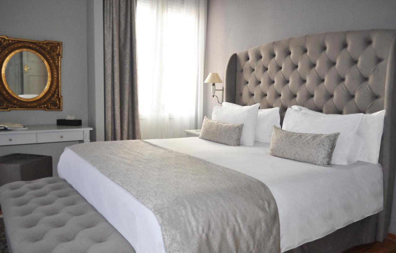 Hotel Capsis Bristol Boutique 5*