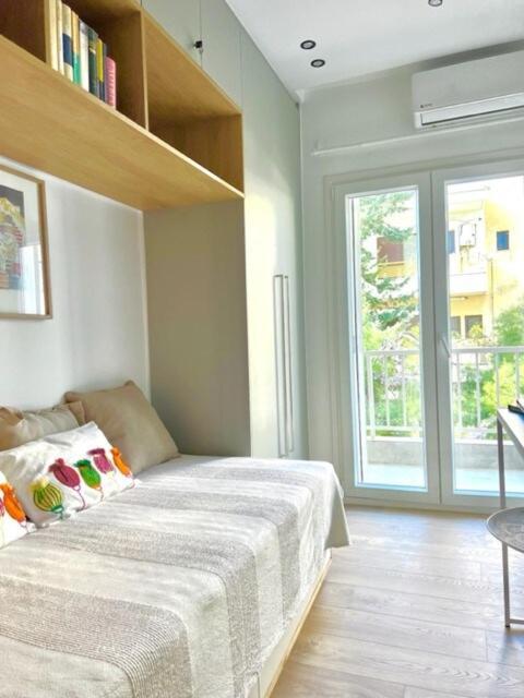 Apartment Minimalistic Elegance Thessaloniki