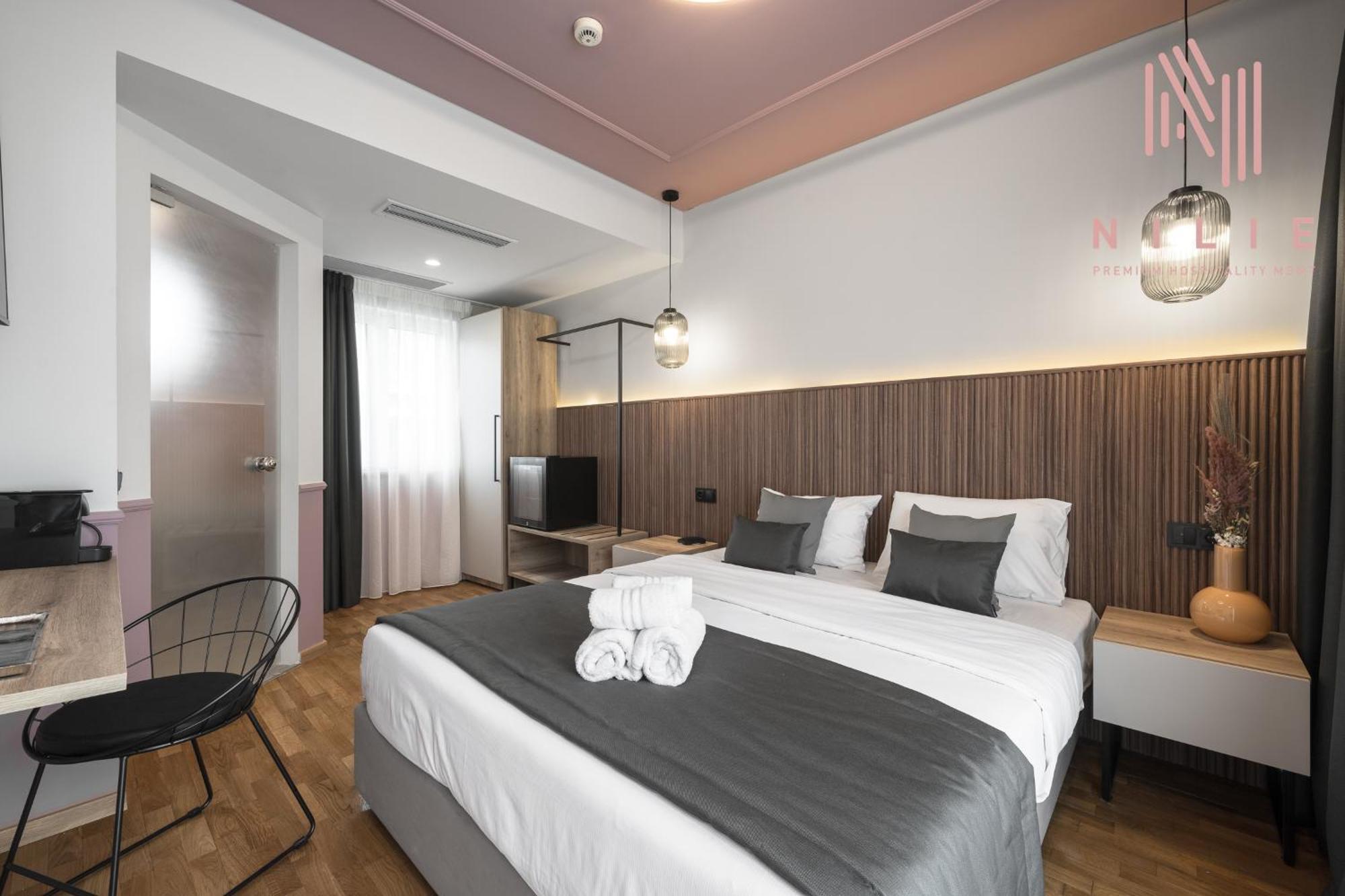 Ester Suites, Nilie Hospitality Mgmt Khách sạn hẻo lánh Thessaloníki
