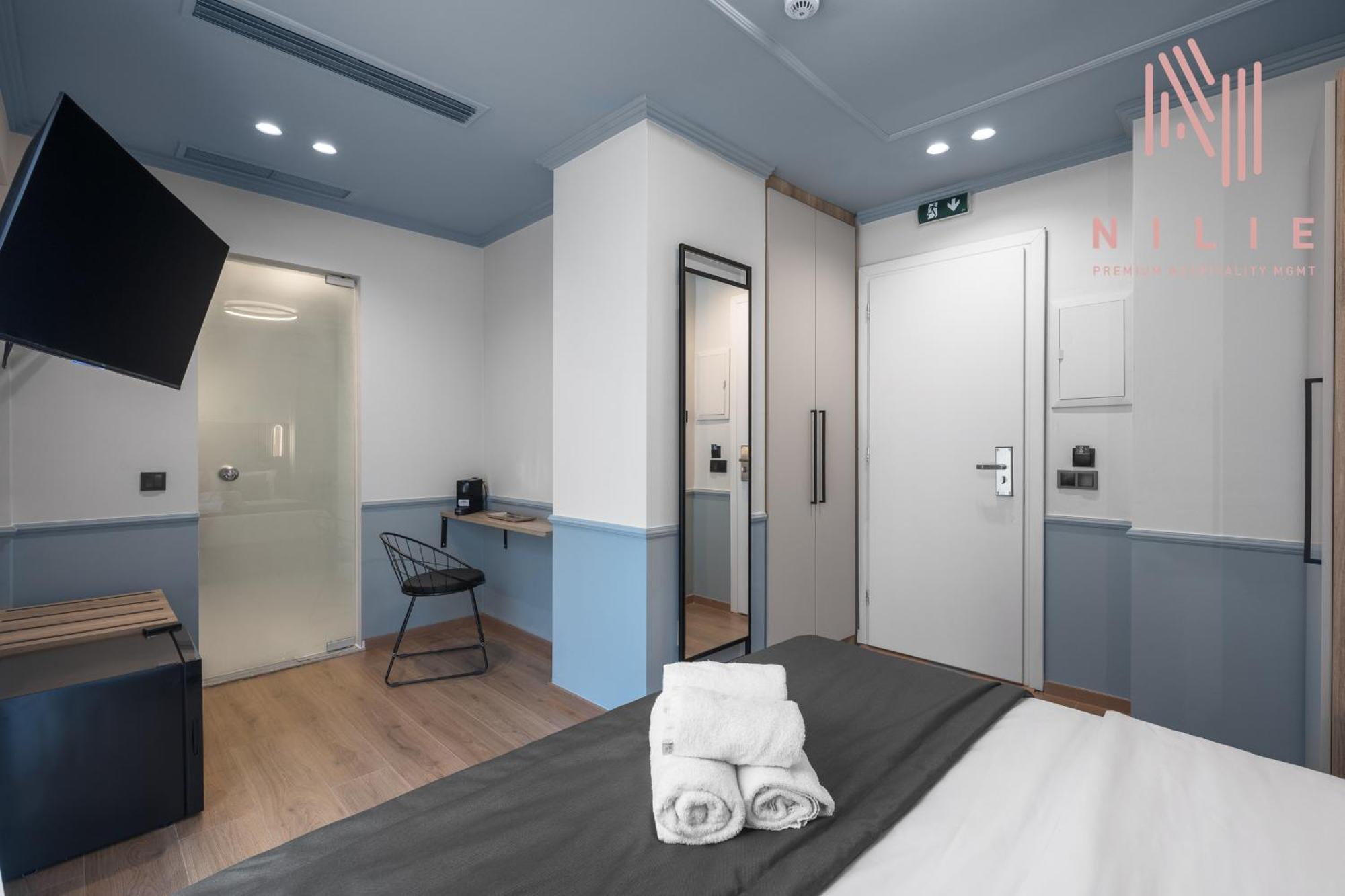Ester Suites, Nilie Hospitality Mgmt Khách sạn hẻo lánh
