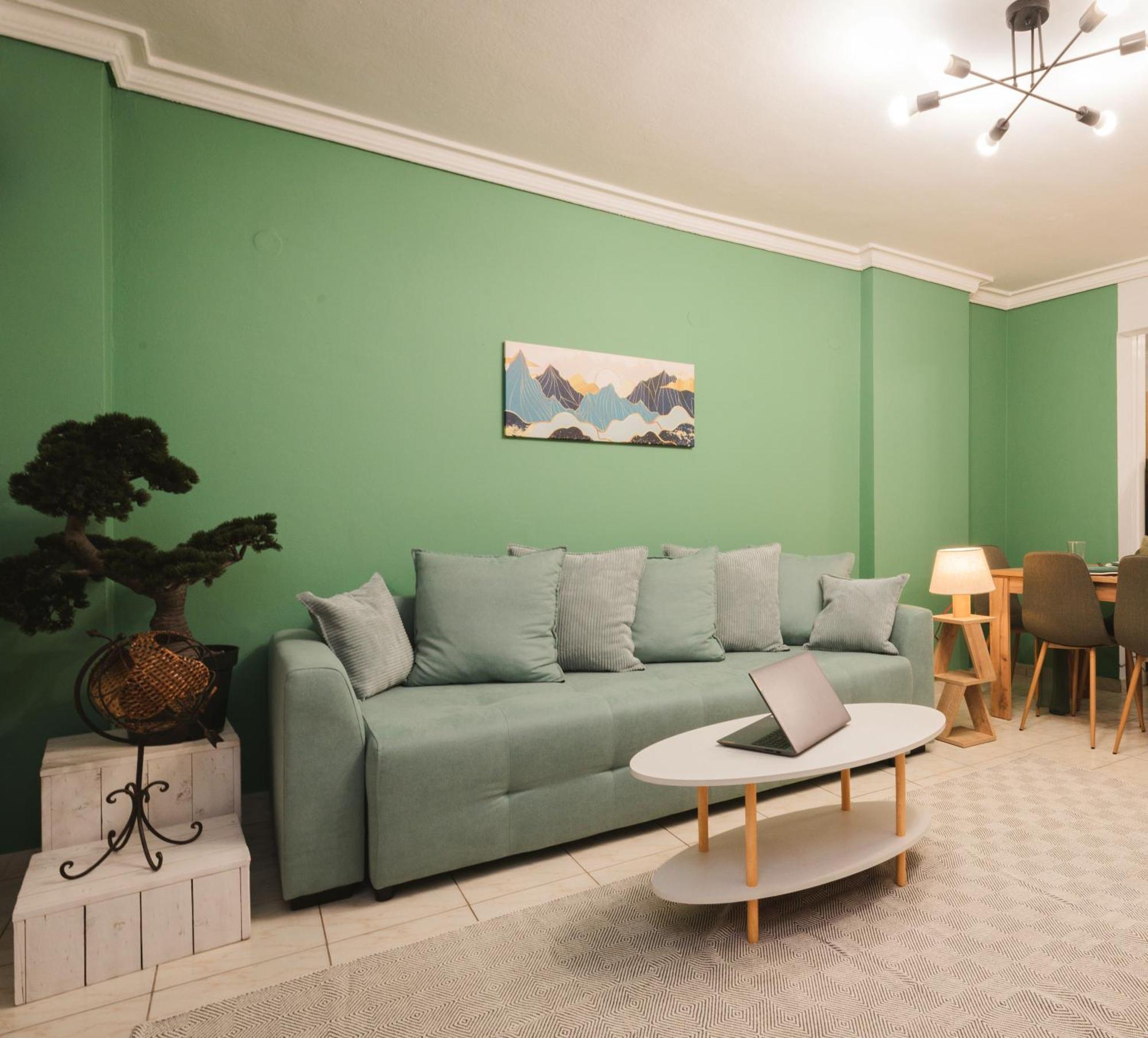 Apartment Stylish W Jacuzzi, 5 Min To White Tower