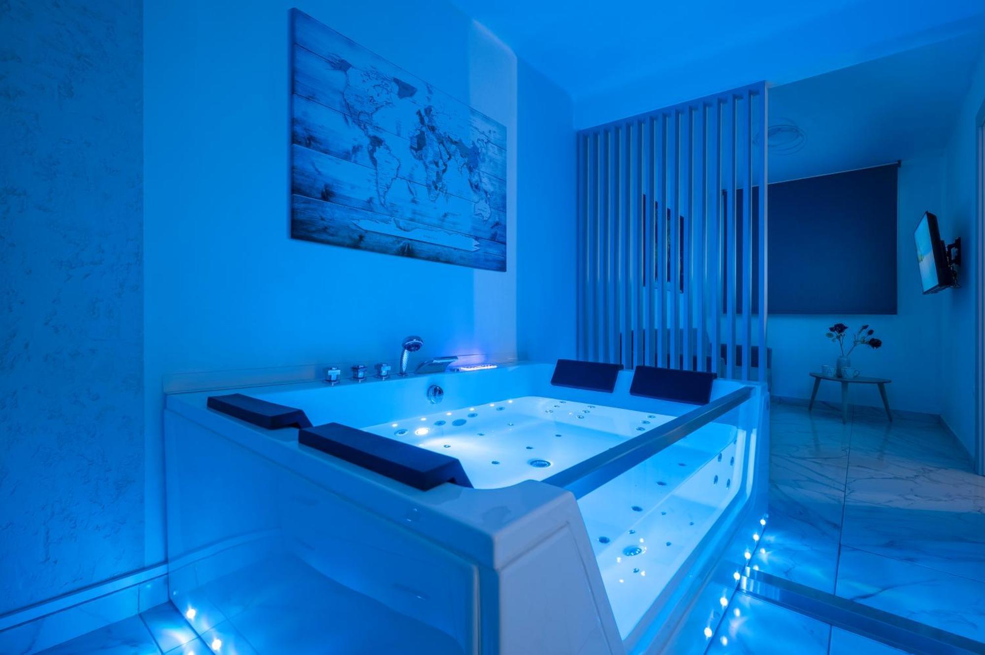 Appartement Premium Jacuzzi At The Center, By Aqua Platinum Thessaloniki