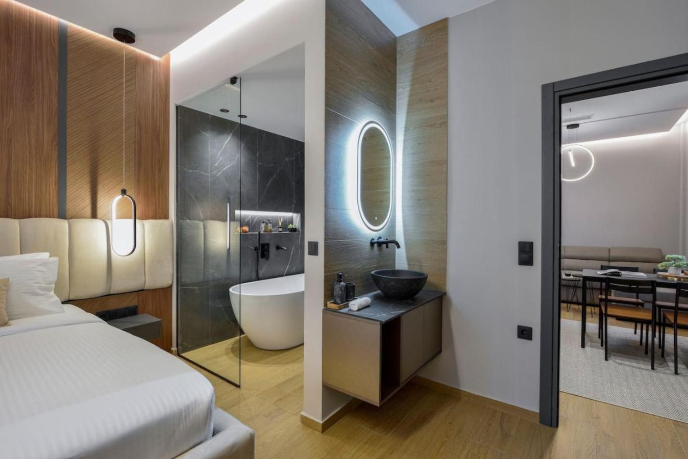 Aristotelian Virtues - Evlaveia Apartment Thessaloniki
