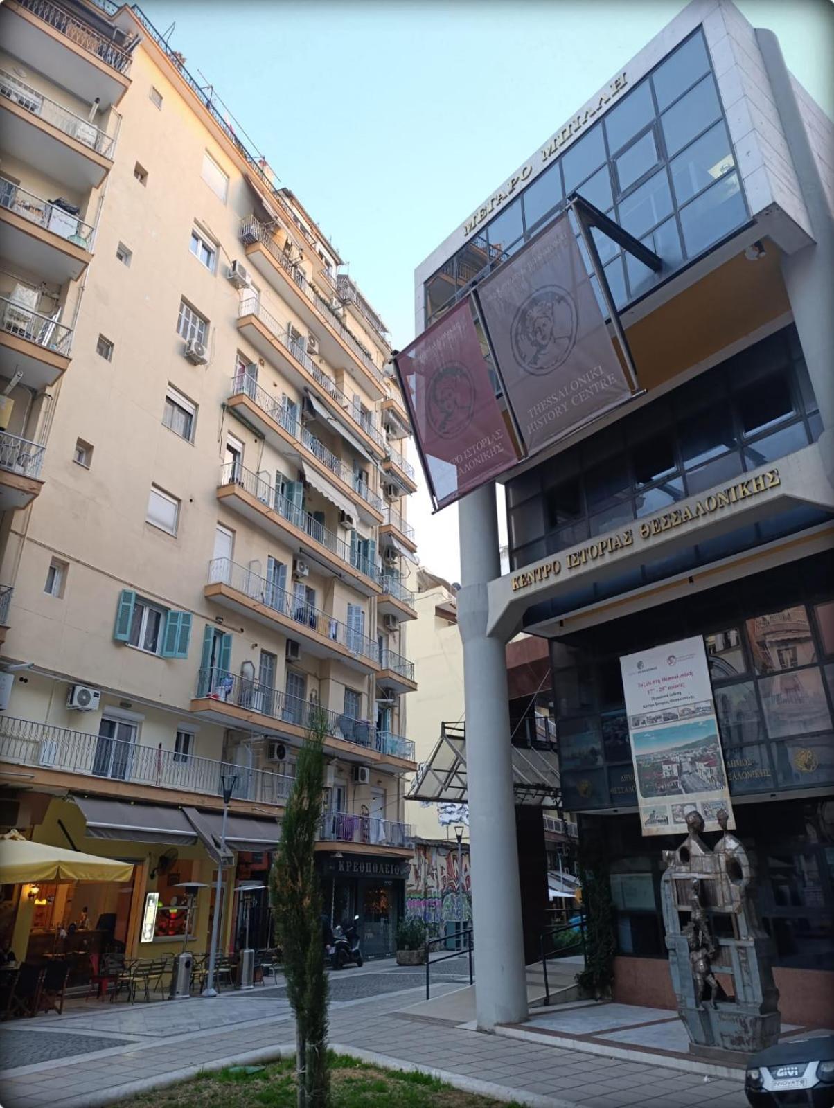 Apartment Cozy In The Very Heart Of *
