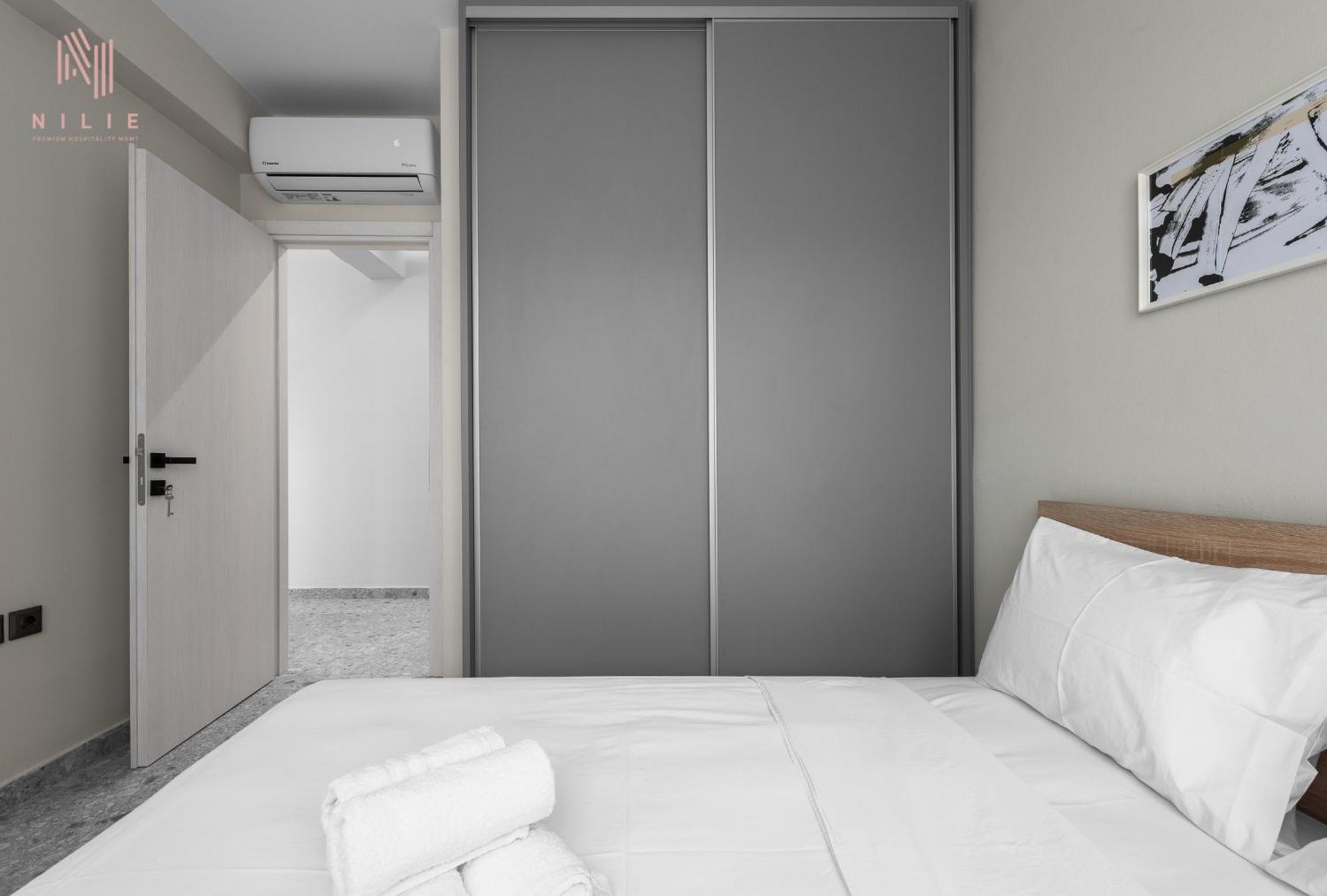 Avenue & Apartments, Nilie Hospitality Mgmt
